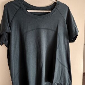 LULU BUNDLE 3 SHIRTS SIZE 18